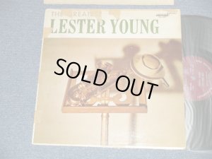 画像1: LESTER YOUNG  - THE GREATEST (VG+++/VG+++ Looks:Ex++ Tape seam  /1958 Version US AMERICA REISSUE "MAROON Label" MONO Used LP 