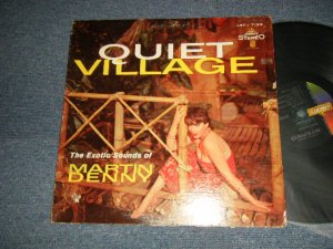 画像1: MARTIN DENNY - QUIET VILLAGE (VG++/Ex++ EDSP) / 1960 Version US AMERICA 2nd Press "COLOR LIBERTY" Label STEREO Used  LP  