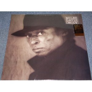 画像: MILES DAVIS - DECOY /  US Reissue 180 glam Heavy Weight  Sealed LP  Out-Of-Print 