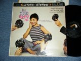 画像: PAT SUZUKI - LOOKING AT YOU ( Ex/Ex++ ) / 1960 US ORIGINAL STEREO  LP 