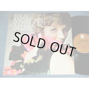 画像: JULIE ANDREWS - A LITTLE BIT IN LOVE( Ex+/Ex+++)  / 1960's US AMERICA ORIGINAL Used LP 