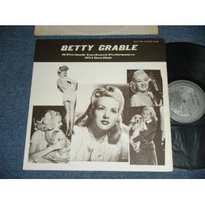 画像: BETTY GRABLE ( MOVIE STAR) - 18 PREVIOUSLY UNRELEASED PERFORMANCES 1934 THRU 1960 ( Ex+++/MINT- )  / 1960 US AMERICA ORIGINAL Used  LP 