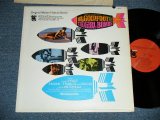 画像: OST （Ｔｈｅ SLOOPYS,MAD DOCTORS,TERRY STAFFORD,BOBBY LILE,PAUL & The PACK,The CANDLES)　- Dr. GOLDFOOT & THE GIRL BOMBS  (Ex+++/MINT- : EDSP )  / 1966 US AMERICA ORIGINAL MONO Used  LP