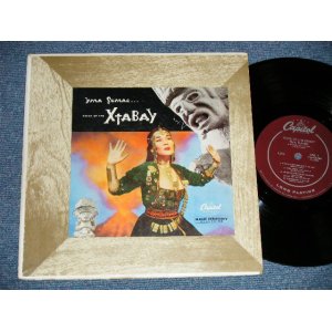 画像: YMA SUMAC - VOCIE OF THE XTABAY (Ex+/Ex++  EDSP-)  / 1952 US AMERICA ORIGINAL "MAROON With SILVER Print Label" MONO Used  10" LP 