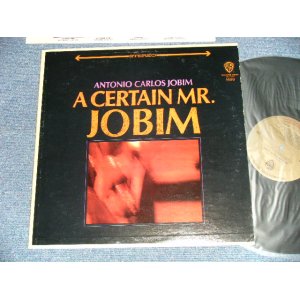 画像: ANTONIO CARLOS JOBIM - A CERTAIN MR. JOBIM  (Ex+++/MINT-)  / 1967 US AMERICA ORIGINAL "1st Press GOLD Label"  STEREO Used LP  