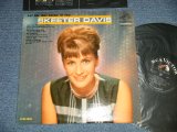 画像: SKEETER DAVIS - LET ME GET CLOSE TO YOU ( Ex++/MINT- SWOBC)  / 1964 US AMERICA ORIGINAL  "BLACK with WHITE RCA VICTOR logo on TOP Label" MONO Used LP