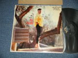 画像: PAT SUZUKI - THE MANY SIDES OF (1st DEBUTE Album ) (Ex+/Ex+++ EDSP / 1959 US AMERICA ORIGINAL MONO Used LP 