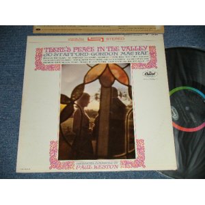 画像: JO STAFFORD + GORDON MACRAE   - THERE'S PEACE IN THE VALLEY (Ex++/Ex+++) / 1963 US AMERICA ORIGINAL "BLACK with RAINBOW CAPITOL Logo on TOP Label" STEREO Used LP 