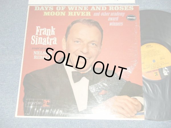 画像1: FRANK SINATRA -  SINGS DAYS OF WINE AND ROSES, MOON RIVER And others  (MINT/MINT)  / 1967-69 Version US AMERICA 2nd Press "2-Color Label" STEREO  Used  LP