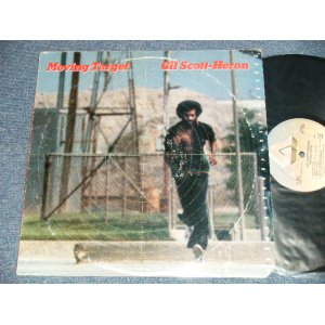 画像: GIL SCOTT-HERON - MOVING TARGET (VG+++/Ex+++ Cut Ouit) / 1982 US AMERICA ORIGINAL Used LP