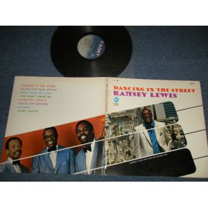 画像: The RAMSEY LEWIS TRIO - DANCING IN THE STREET (Ex++/Ex+++ Looks;Ex++  EDSP)  / 1967 US AMERICA ORIGINAL "1st Press BLUE Label" STEREO Used LP