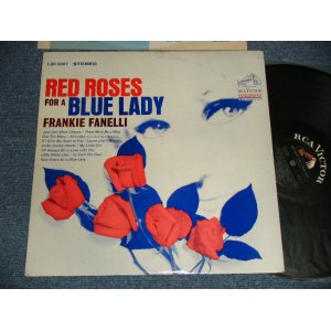 画像: FRANKIE FANELLI  - RED ROSES FOR A BLUE LADY ( Ex++/Ex++) / 1965 US AMERICA ORIGINAL 1st Press "BLACK with WHITE RCA VICTOR at TOP Label" STEREO Used LP