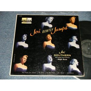 画像: JERI SOUTHERN - JERI GENTLY JUMPS (Ex++/Ex Looks:Ex++ EDSP) / 1957 US AMERICA ORIGINAL MONO Used LP 