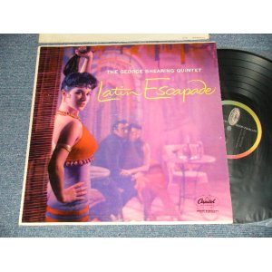 画像: GEORGE SHEARING QUINTET - LATIN ESCAPADE (Ex++/MINT- EDSP) / 1959 Version US AMERICA 2nd Press "BLACK with RAINBOW CAPITOL Logo on LEFT Label" MONO Used LP 