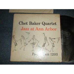 画像: CHET BAKER  - JAZZ AT ANN ARBOR (Ex/Ex++) / 1971 US AMERICA 2nd Press Label Version "BLACK with WORLD PACIFFIC on Top Label"  MONO Used LP