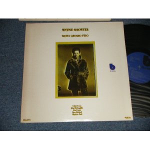 画像: WAYNE SHORTER - MOTO CROSSO FEIO (Ex++/MINT-) / 1974 US AMERICA ORIGINAL 1st Press "DARK BLUE with 'b' in BLACK Label" Used LP