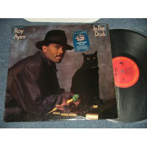 画像: ROY AYERS - IN THE DARK (Ex++/MINT-) / 1984 US AMERICA ORIGINAL Used LP