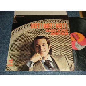 画像: Johnny Colón - Hot! Hot! Hot! (Ex++/MINT- EDSP) / 1972 US AMERICA ORIGINAL Used LP