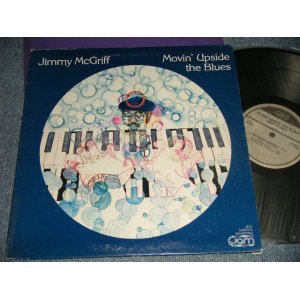 画像: JIMMY McGRIFF - MOVIN' UPSODE THE BLUES (Ex/Ex+++ TAPE SEAM) / 1982  US AMERICA ORIGINAL Used  LP 