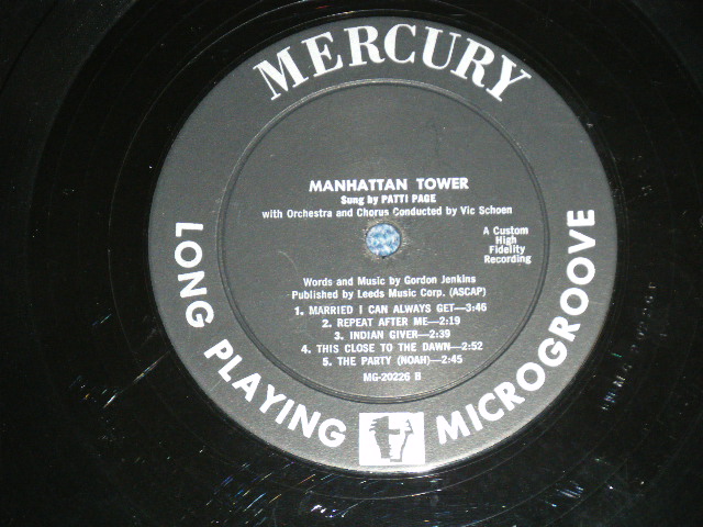 画像: PATTI PAGE -  MANHATTAN TOWER   ( VG+++/Ex-)    / 1956 US AMERICA  ORIGINAL 1st Press "CUSTOM HIGH FIDELITT credit on Front Cover" "BLACK with SILVER Print Label"  MONO Used LP