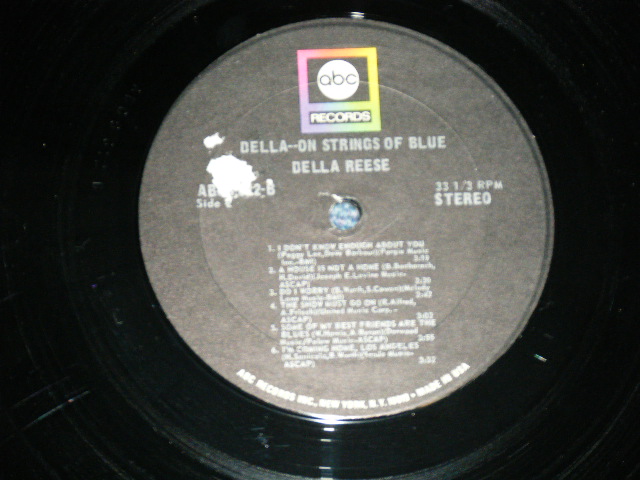 画像: DELLA REESE -  DELLA ON STRINGS OF BLUE  ( Ex/Ex+++ BB Hole)   / 1967 US AMERICA ORIGINAL STEREO Used LP 