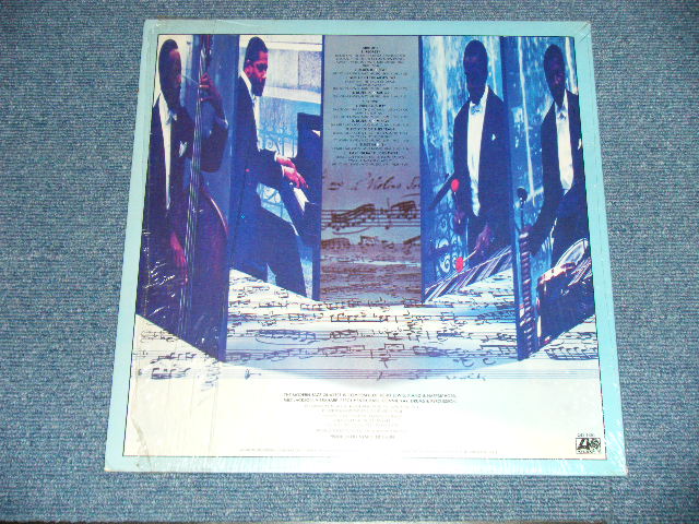 画像: MJQ MODERN JAZZ QUARTET- BLUES ON BACH ( Ex+++/MINT- ) / 1974 US AMERICA ORIGINAL "QUADRAPHONIC QUADRA DISC / 4 Channel Disc"  Used LP 