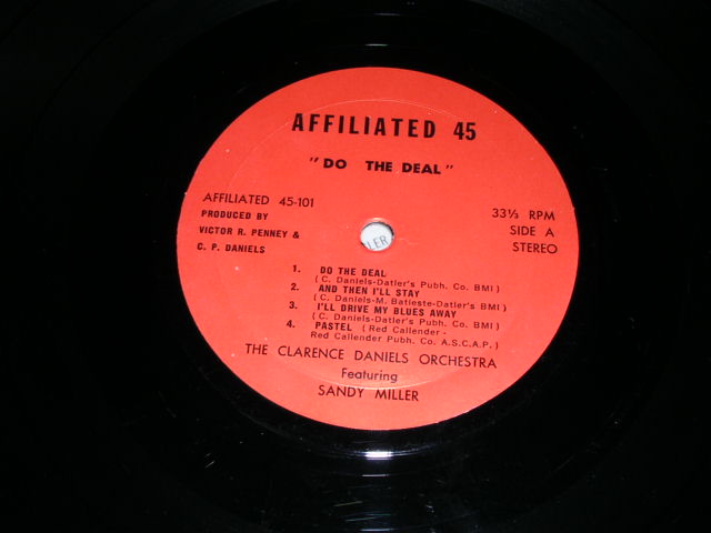 画像: THE CLARENCE DANIELS ORCHESTRA Feat.SANDY MILLER - DO THE DEAL / 1950s US ORIGINAL STEREO LP